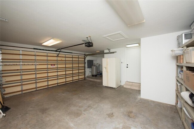 Building Photo - 24595 SW 147th Ave
