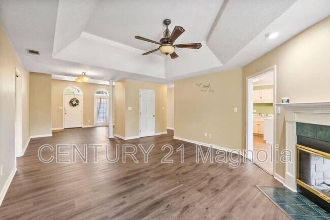 Building Photo - 928 Hunting Horn Wy