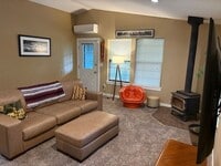 Building Photo - Fully Furnished Cozy 2-Bedroom Living in Desirable Tumwater Hill