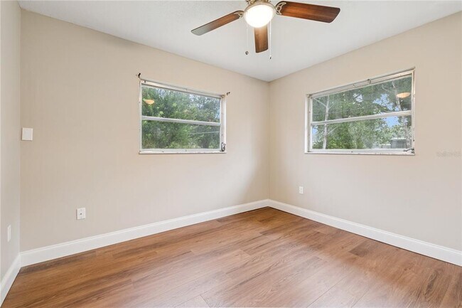 Building Photo - 941 Grey Oak Ct