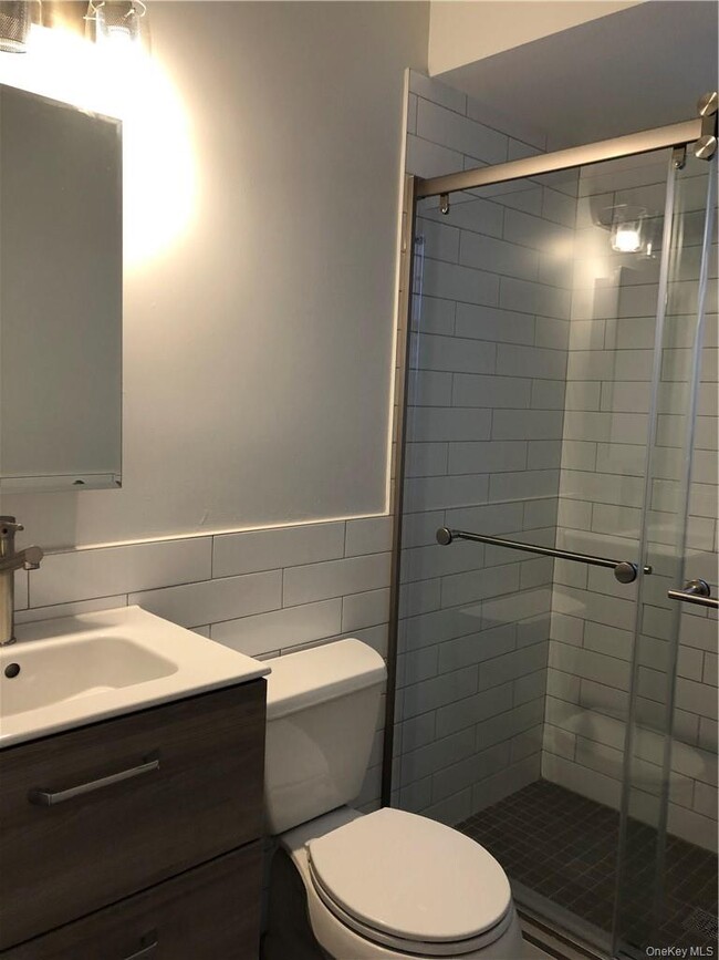 Building Photo - 268 W 261st St