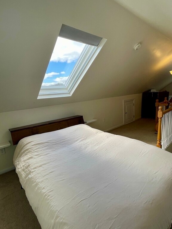 Building Photo - 18 Gould St