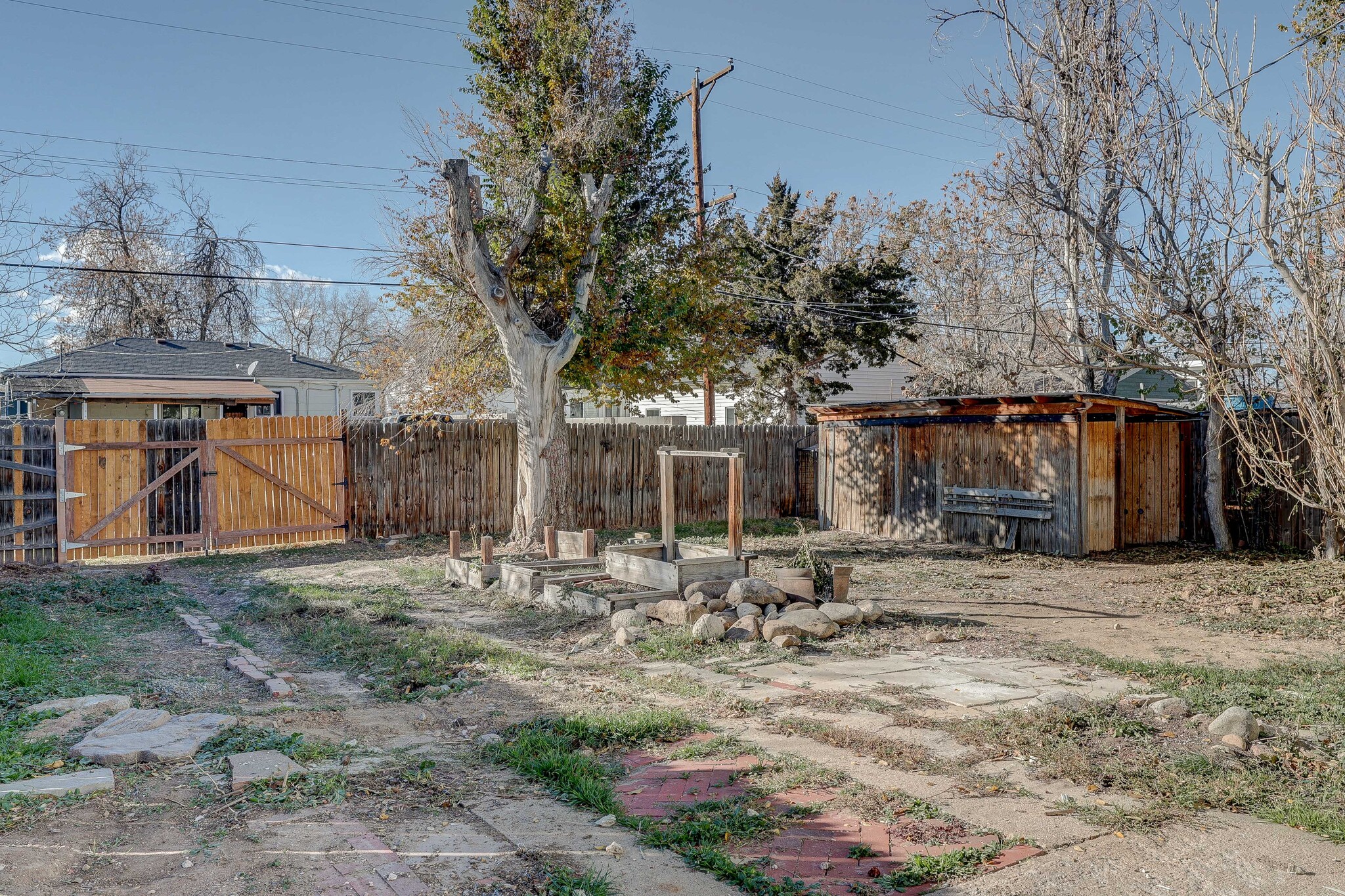 Building Photo - 2327 Fulton St