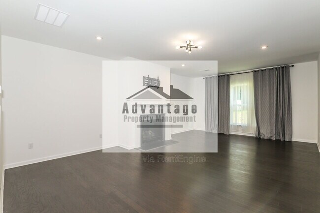 Building Photo - 141 Himalaya Way