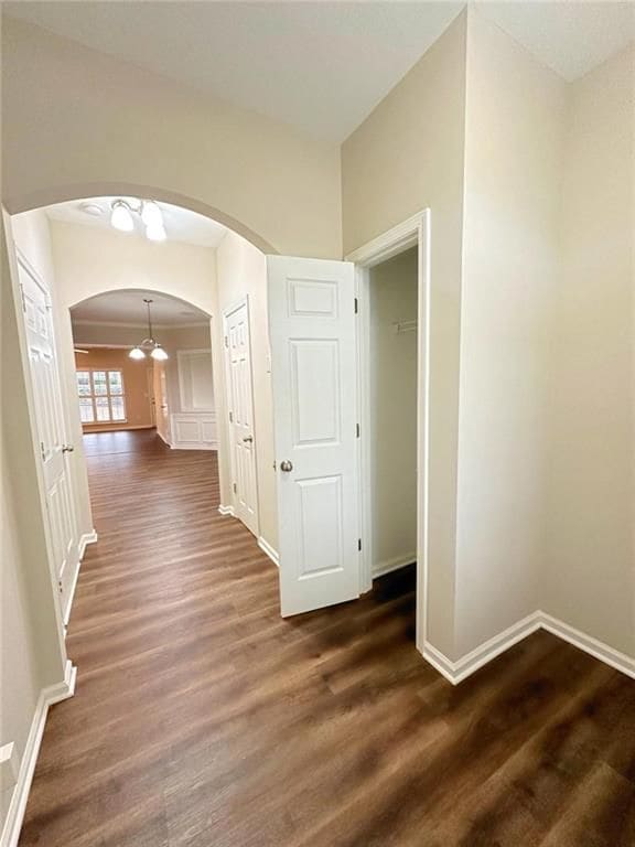 Building Photo - 2089 Lakeshore Overlook Dr