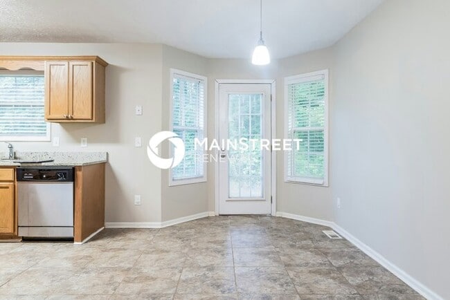 Building Photo - 3 Bedroom Pet-Friendly Home in Rockmart, G...