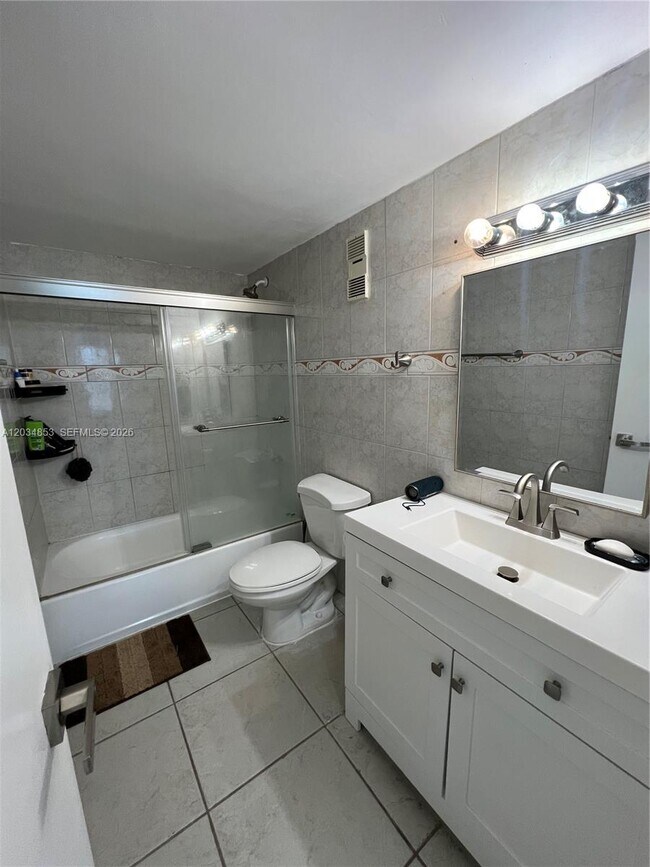 Building Photo - 6545 Indian Creek Dr