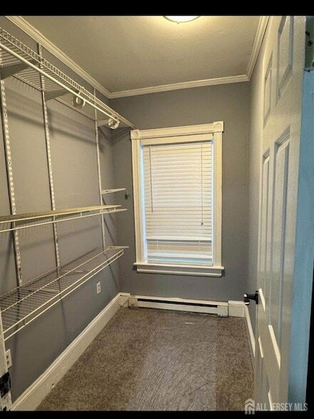 Building Photo - 22 Dunham St