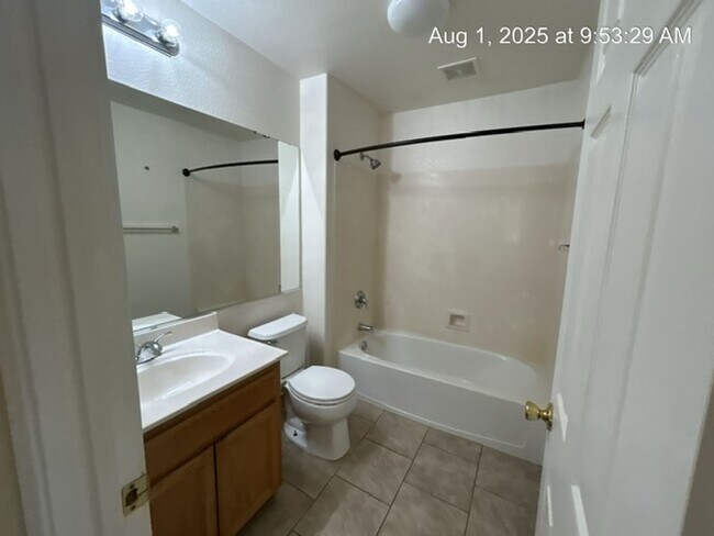 Building Photo - 9409 Viridian Way