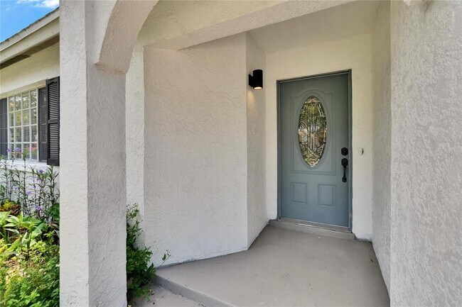 Building Photo - 1695 E Orangecrest Ave