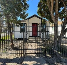 Building Photo - 3903 Broyles St