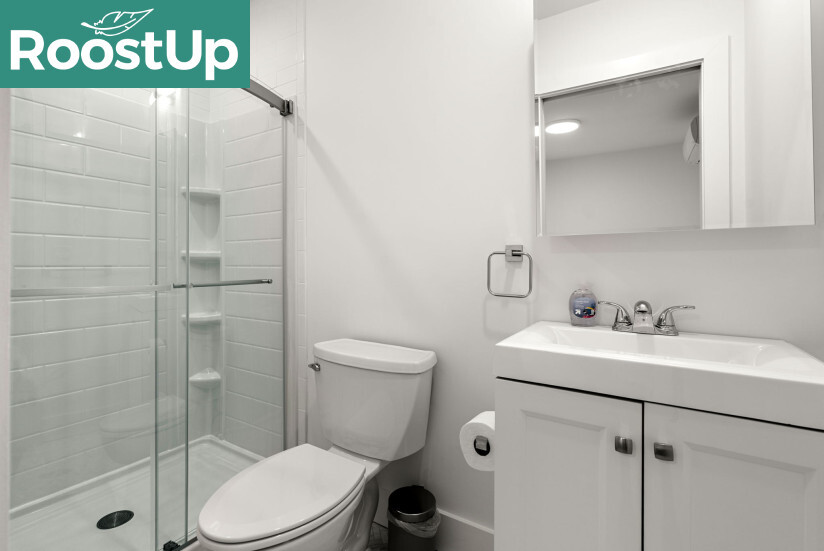 Building Photo - New RoostUp Furnished Private Bedroom with...
