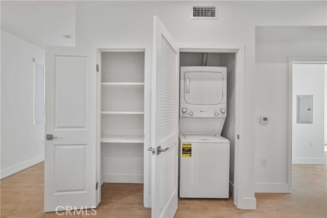 Building Photo - 8750 Sepulveda Blvd