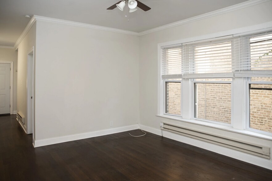 Building Photo - 943 Judson Ave