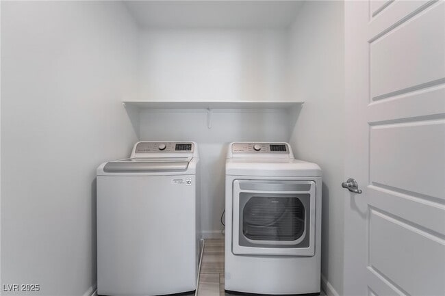 Building Photo - 715 Pickled Pepper Pl