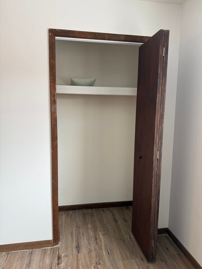 Building Photo - 6727 Parkland