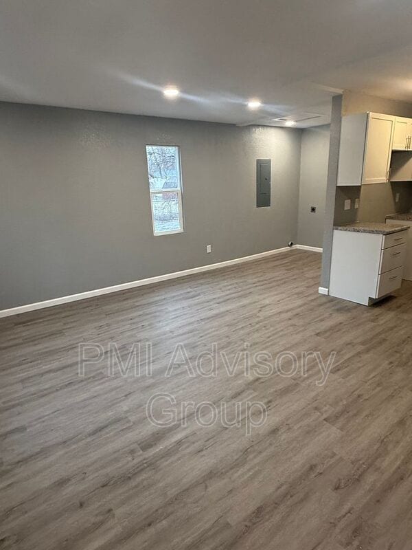 Building Photo - 2328 SW Eveningside Dr