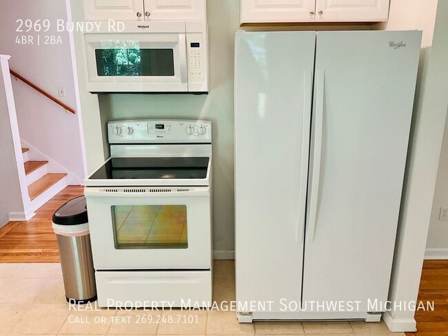 Building Photo - 2969 Bundy Rd