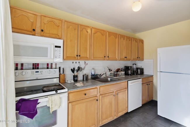 Building Photo - 21 Potomac Ct