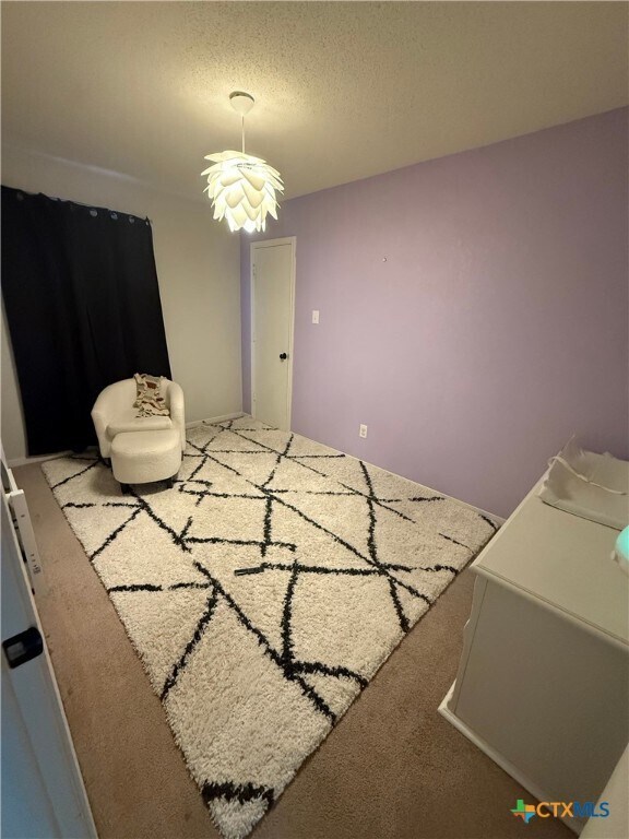 Building Photo - 4603 Lloyd Dr