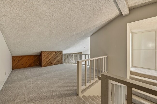 Building Photo - 23821 Hillhurst Dr