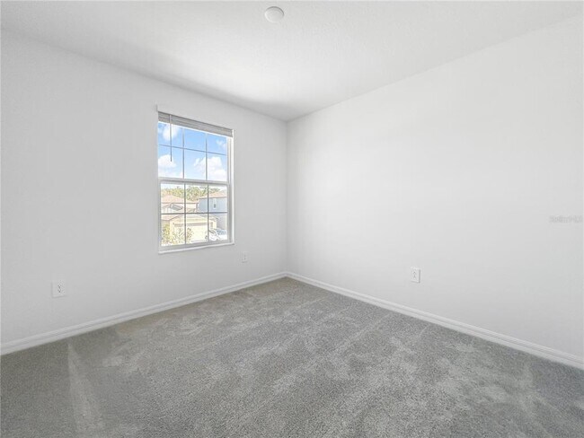 Building Photo - 17600 Shirewood Wy