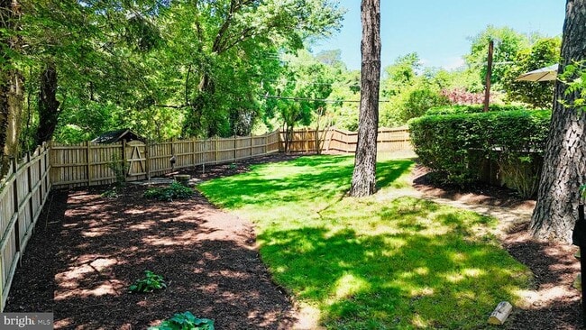 Building Photo - 4316 Brookside Dr