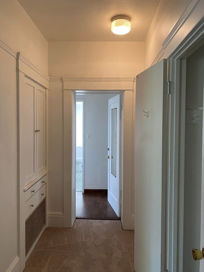 Building Photo - 101 Magnolia Ave