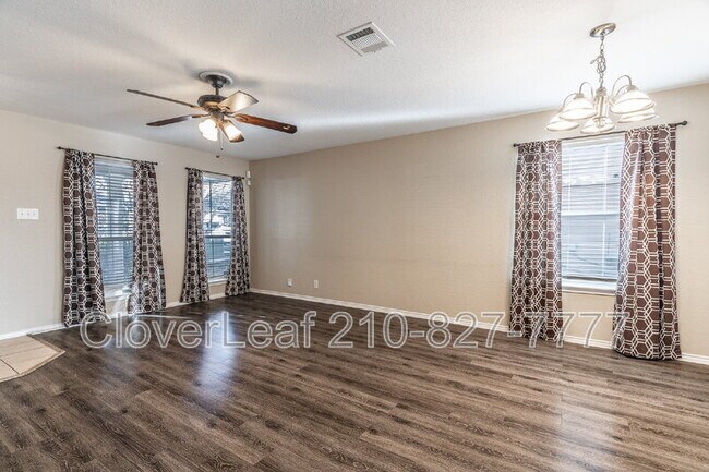 Building Photo - 11710 Wayward Daisy