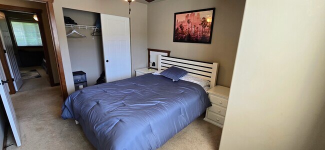 Building Photo - 10438 Buccaneer Pl