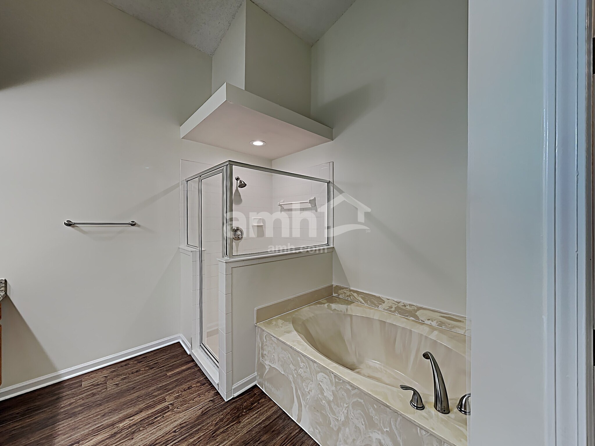 Building Photo - 14213 Fish Eagle Dr E