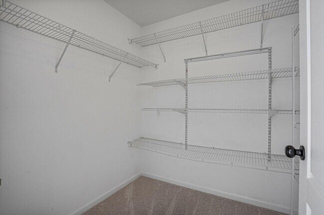 Building Photo - 134 Misty Pond Terrace