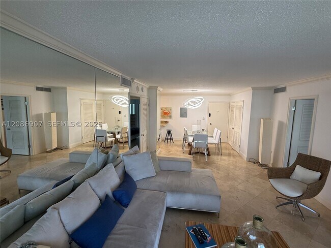 Building Photo - 5555 Collins Ave