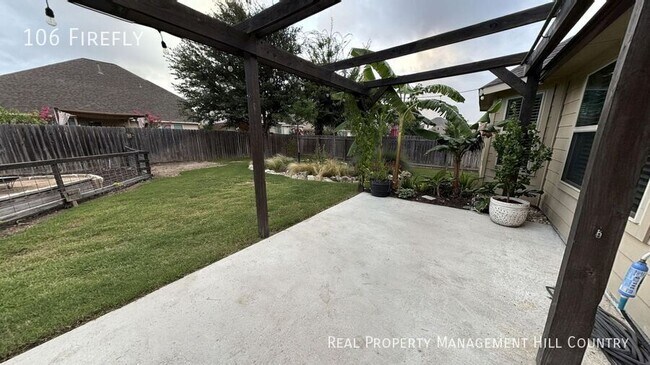 Building Photo - 106 Firefly-