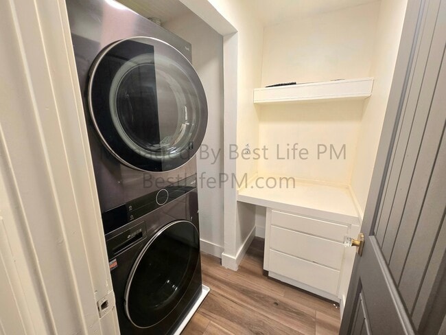 Building Photo - 150 Narain Ct