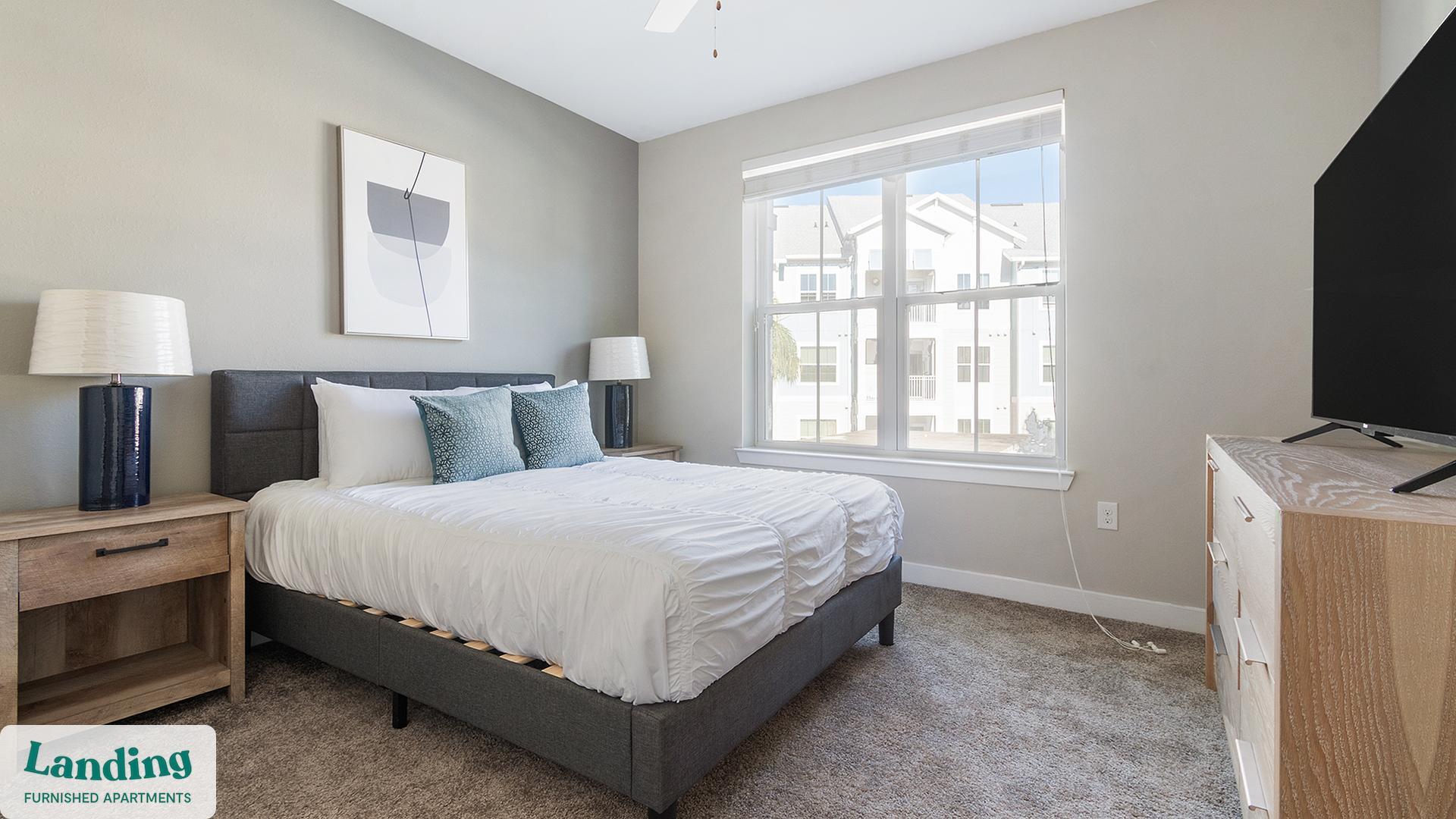 Building Photo - 215 Hunters Lk Wy