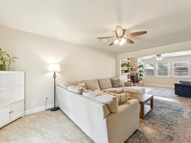 Building Photo - 15414 Lanswick Dr