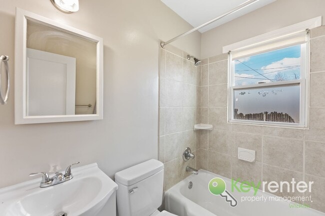 Building Photo - Well-Maintained 2-Bedroom Home – Near I-135