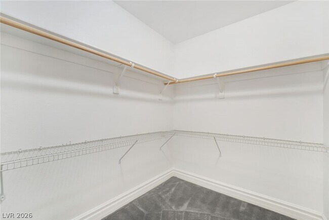 Building Photo - 367 Dogleg Dr
