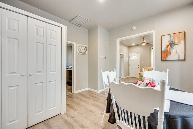 Building Photo - 744 E Cucharras St