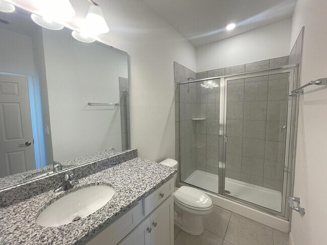 Building Photo - 4070 Heath Pl