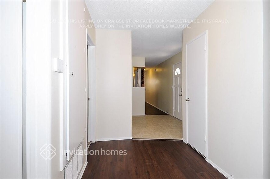 Building Photo - 35334 Mountain View St