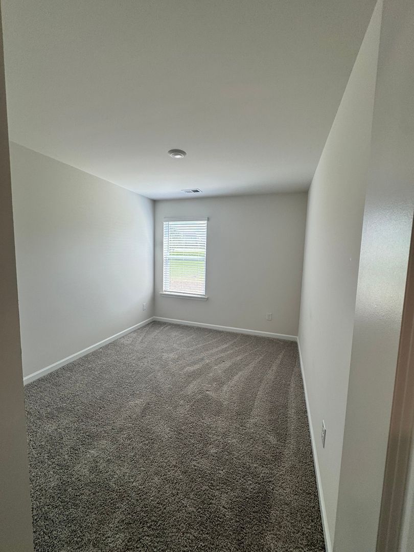 Building Photo - 120 Sunriff CT