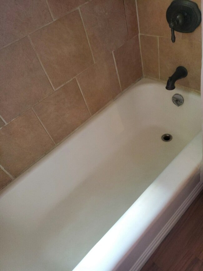 Building Photo - 18 S Foley St