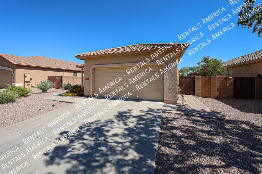 Building Photo - 16926 W Nottingham Way