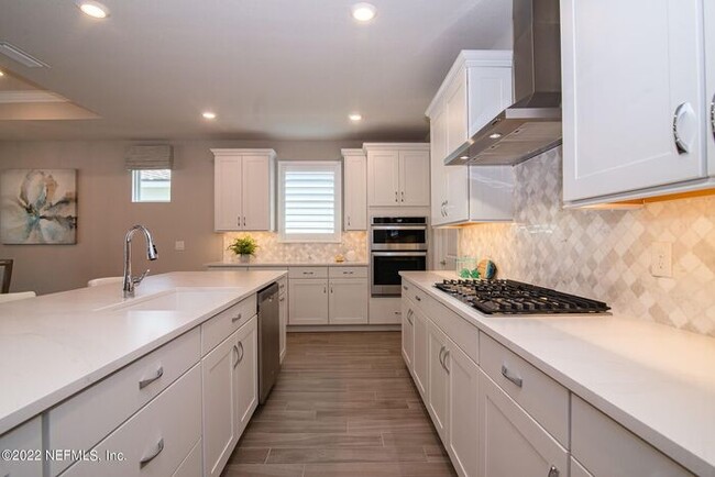 Building Photo - 73 Havencrest Ave