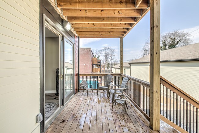Building Photo - 3633 McRee Ave