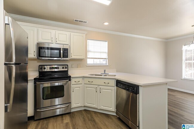 Building Photo - 232 Meriweather Ln