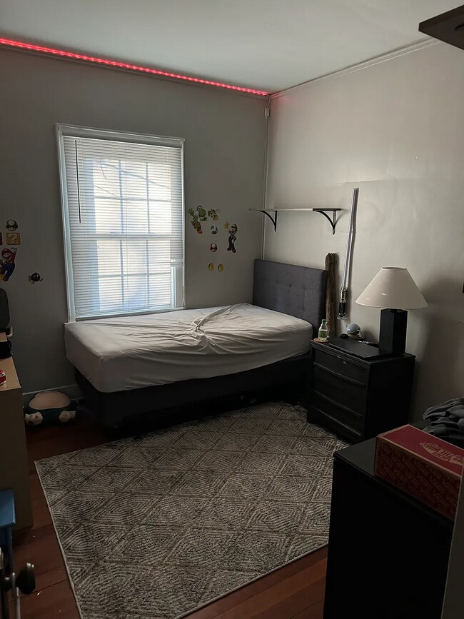 Building Photo - 1103 Franklin St