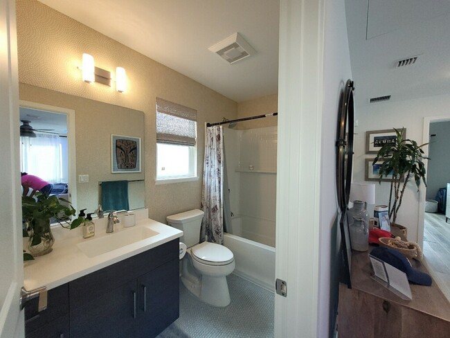 Building Photo - 91-1841-1841 Keaunui Dr